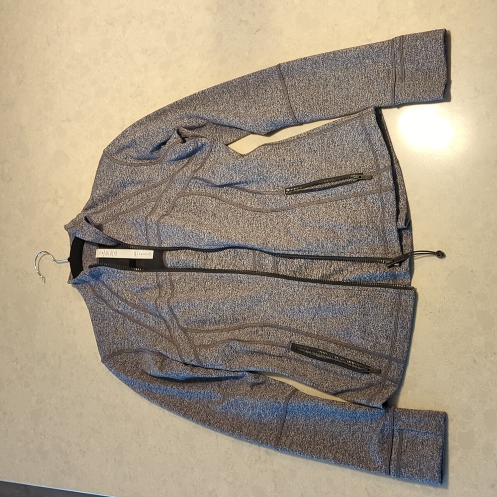 Lululemon gray define jacket size 8